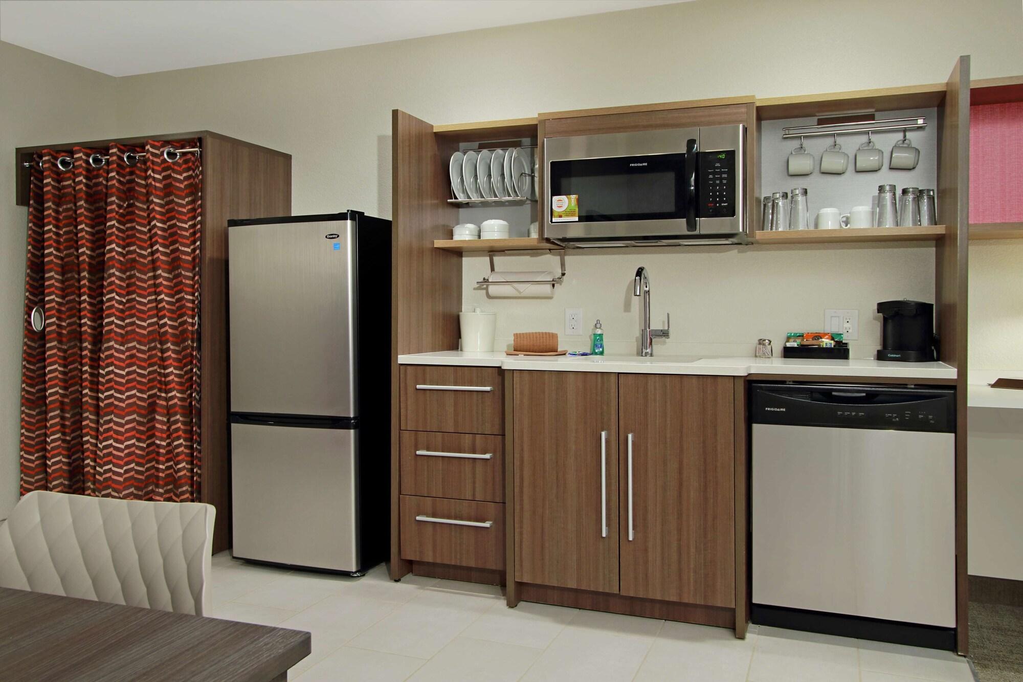 Home2 Suites By Hilton Mobile International Airport Hotel